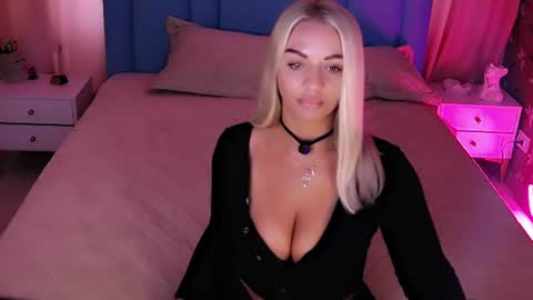 AlwaysHot online show from June 13, 1:47 am