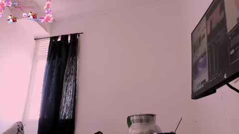 Snapshot of ally_cantero chatting on June 10, 5:01 pm NEW VIDEOS IN MY PROFILE online show from June 10, 5:01 pm
