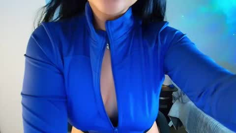 Ally  help me reach 100 satisfaid online show from December 4, 3:10 pm