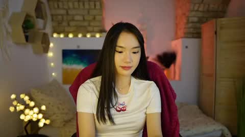 Snapshot of allyah_sky chatting on February 16, 10:10 pm Allyah Sky online show from February 16, 10:10 pm