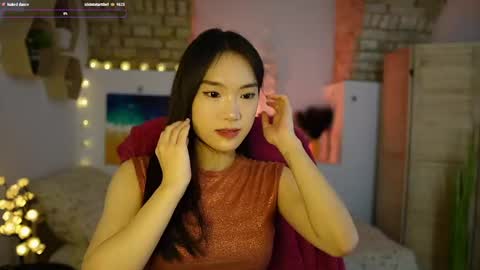 Snapshot of allyah_sky chatting on February 23, 10:20 pm Allyah Sky online show from February 23, 10:20 pm