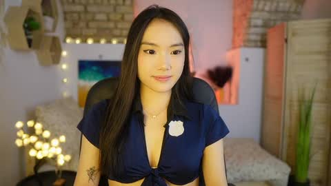 Snapshot of allyah_sky chatting on March 9, 7:05 pm Allyah Sky online show from March 9, 7:05 pm
