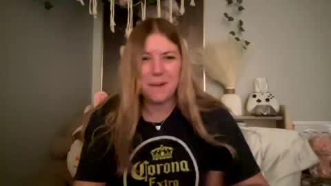 allyanalangel online show from February 2, 3:10 am