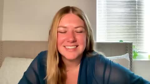 allyanalangel online show from February 17, 6:25 pm