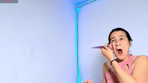 Snapshot of allymdo chatting on March 16, 6:34 pm allymdo online show from March 16, 6:34 pm