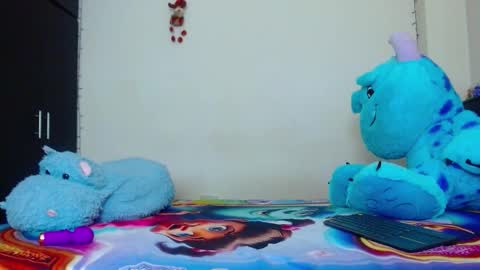 Snapshot of allyson_collins_ chatting on January 9, 10:00 pm Allyson collins online show from January 9, 10:00 pm