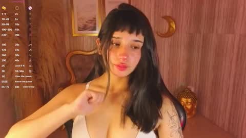 Allysa  online show from November 13, 8:41 pm