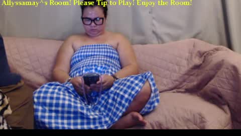 Snapshot of allyssamay chatting on May 26, 3:02 am Allyssamay online show from May 26, 3:02 am