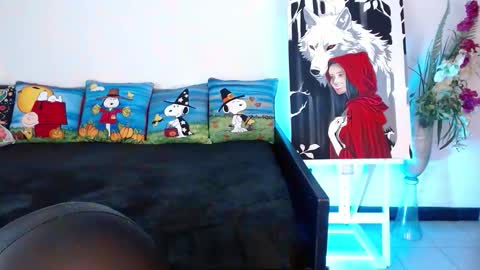 alma_art_ online show from October 16, 4:30 pm