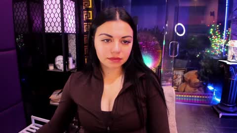 Alma online show from November 12, 8:15 am