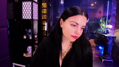 Snapshot of alma_pearl chatting on July 20, 8:17 am Alma online show from July 20, 8:17 am