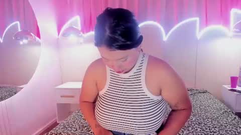 Snapshot of alma_rivers chatting on July 20, 3:47 pm alma_rivers online show from July 20, 3:47 pm