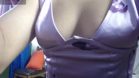 Snapshot of alma_sweet chatting on May 12, 10:07 pm Arhantxa online show from May 12, 10:07 pm