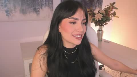 Snapshot of almablaze chatting on July 30, 4:50 pm Mia online show from July 30, 4:50 pm