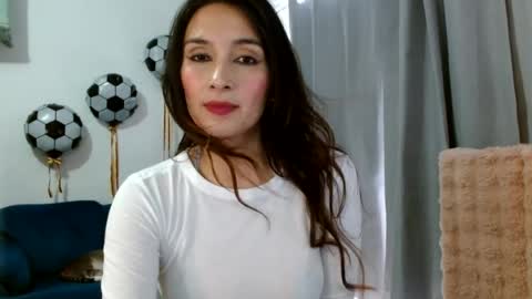 Snapshot of almaglow chatting on July 14, 4:45 pm Alma online show from July 14, 4:45 pm