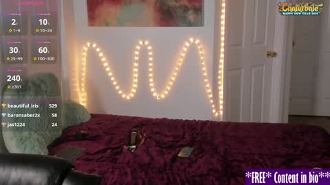 Snapshot of almakay01 chatting on January 3, 6:22 am Jean and nick online show from January 3, 6:22 am