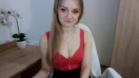 Snapshot of almanature chatting on December 18, 10:02 pm AlmaNature online show from December 18, 10:02 pm