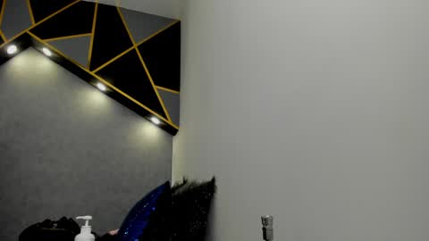 ALMMA online show from January 23, 9:18 pm