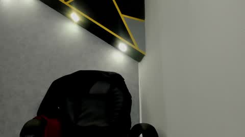 ALMMA online show from February 3, 8:57 pm