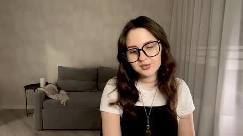 Anna online show from October 25, 8:47 pm