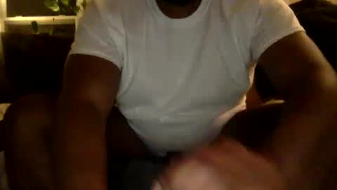 Snapshot of aloewishes chatting on January 19, 6:20 am aloewishes online show from January 19, 6:20 am