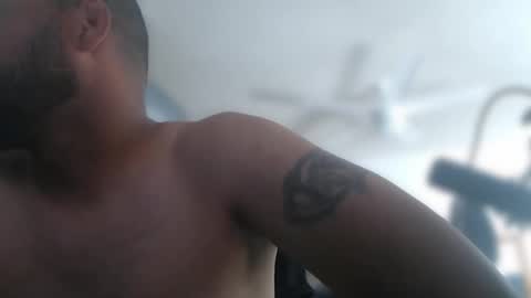 simplyfaded online show from October 26, 8:15 pm