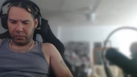 simplyfaded online show from November 22, 11:09 am