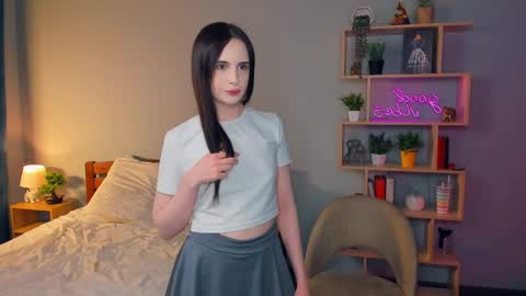 Snapshot of alonareinicke chatting on May 8, 7:08 pm Alona online show from May 8, 7:08 pm