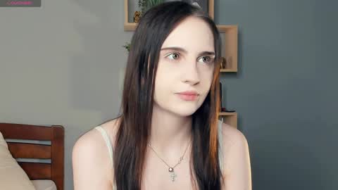 Snapshot of alonareinicke chatting on May 25, 7:20 pm Alona online show from May 25, 7:20 pm