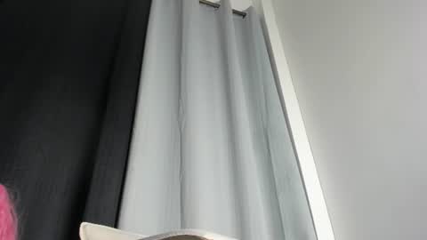 alondra online show from June 20, 1:41 am