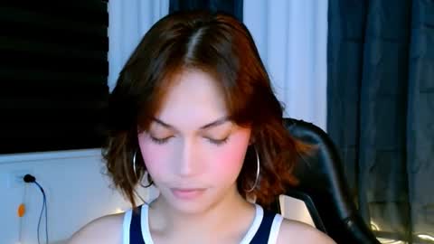 Alondra online show from June 28, 2:12 pm