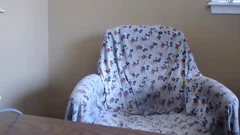 Snapshot of aloneandjustme chatting on March 9, 7:26 pm JustMe online show from March 9, 7:26 pm