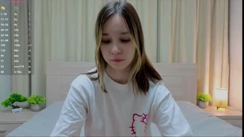 Alorenna online show from February 25, 3:10 pm