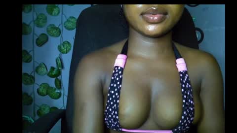 Snapshot of alosexy_bae chatting on May 18, 7:20 pm alo online show from May 18, 7:20 pm