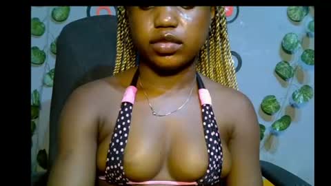 Snapshot of alosexy_bae chatting on June 12, 7:46 pm alo online show from June 12, 7:46 pm