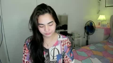 alovelydollnica online show from February 11, 3:44 am