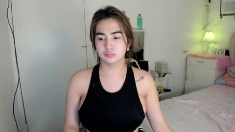 Snapshot of alovelydollnica chatting on July 14, 6:18 am alovelydollnica online show from July 14, 6:18 am