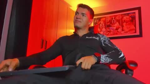 alpha_dominus_ online show from January 14, 5:24 am