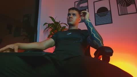 alpha_dominus_ online show from April 29, 3:54 am