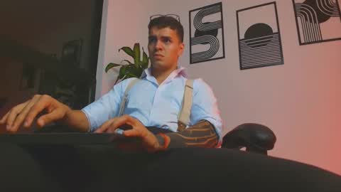 alpha_dominus_ online show from June 9, 3:29 am