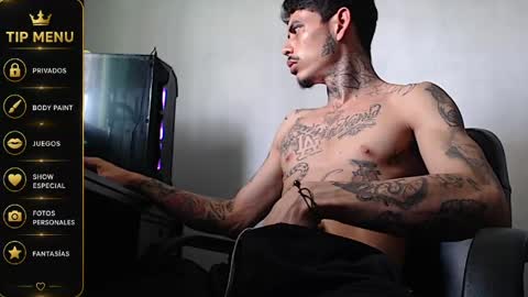 Snapshot of alpha_zom chatting on May 2, 2:22 pm Alpha Zom online show from May 2, 2:22 pm