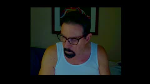 Snapshot of alphablue_wolf1295 chatting on October 15, 8:58 am alphablue_wolf1295 online show from October 15, 8:58 am