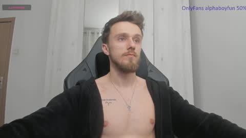 Snapshot of alphaboyfun chatting on December 19, 4:13 pm Andi online show from December 19, 4:13 pm