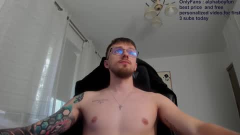 Snapshot of alphaboyfun chatting on September 10, 9:09 am Andi online show from September 10, 9:09 am