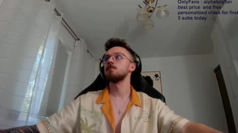 Snapshot of alphaboyfun chatting on September 21, 10:50 am Andi online show from September 21, 10:50 am