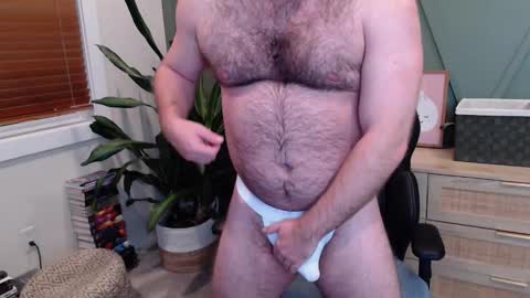 Snapshot of alphadazza18 chatting on February 3, 7:02 am Alpha Dazza online show from February 3, 7:02 am