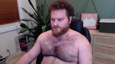 Snapshot of alphadazza18 chatting on February 4, 6:41 am Alpha Dazza online show from February 4, 6:41 am