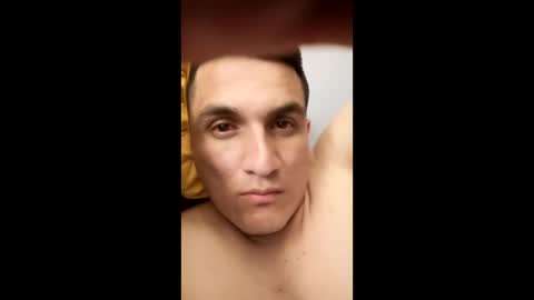 Snapshot of alphadesire69 chatting on May 4, 4:52 am AlphaDesire69 online show from May 4, 4:52 am