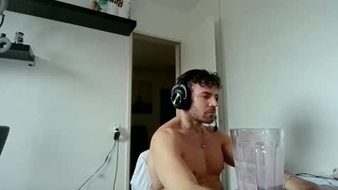 alphah_hunk online show from December 15, 11:14 am