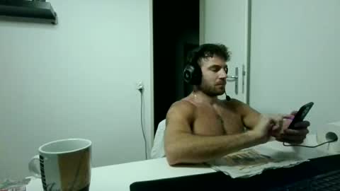 alphah_hunk online show from June 27, 7:41 pm